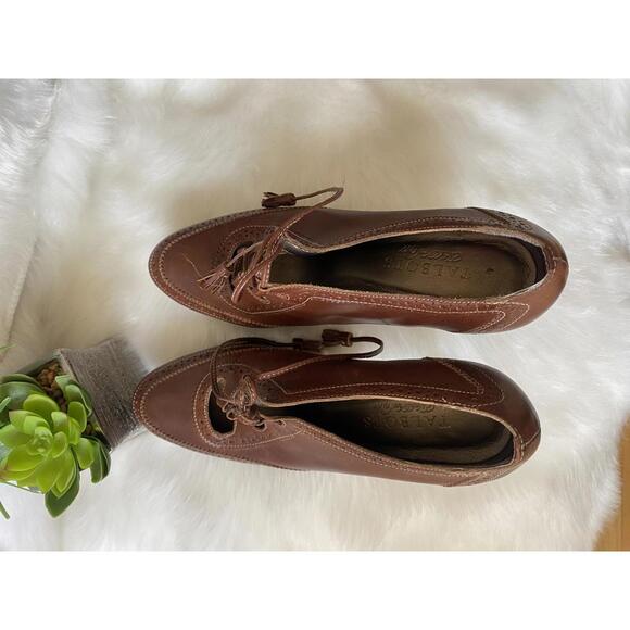 Talbots Brown Leather Women's Heels with Lace-Up Detail Size 7.5 - Picture 3 of 6
